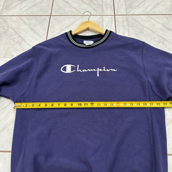 NWT Champion Reverse Weave Mens Pullover Sweater Medium Purple Sporty Streetwear - Picture 8 of 10